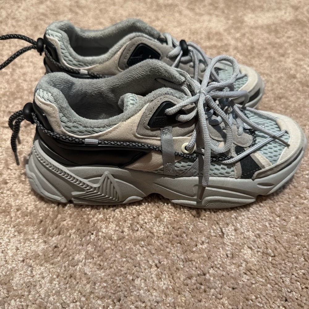 Chunky Designer-Inspired Dad Sneakers Gray Platform Trainers Women’s EU 39